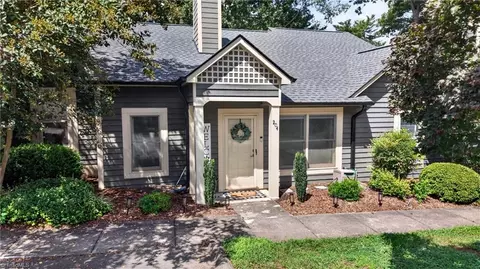 204 Tabor View Ln, Winston Salem, NC 27106