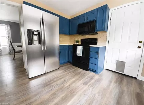 Kitchen - 4804 Whisper Oak Dr, Trinity, NC 27370 photo 1 of 2