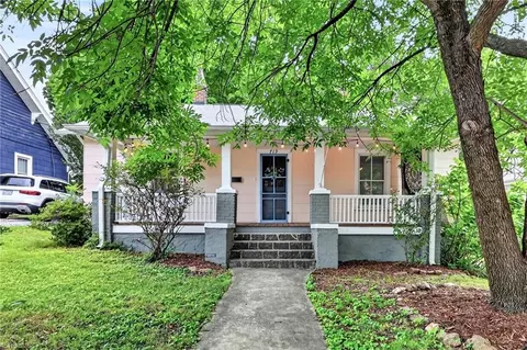 719 Green St S, Winston Salem, NC 27101