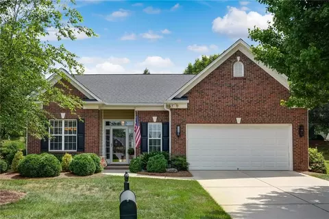 4802 Lake Laurel Ct, Greensboro, NC 27455