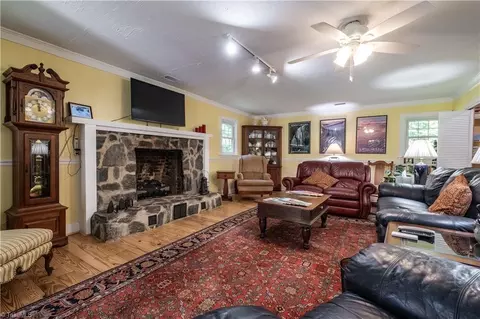 Living - 415 Benge Dr, Elkin, NC 28621 photo 1 of 2