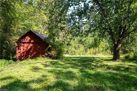 Exterior - 415 Benge Dr, Elkin, NC 28621 photo 12 of 18