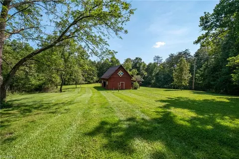 Exterior - 415 Benge Dr, Elkin, NC 28621 photo 4 of 18