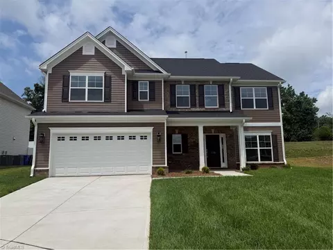 1586 Dappledown St #58, Kernersville, NC 27284
