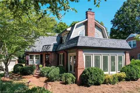 618 Parkway Blvd, Reidsville, NC 27320