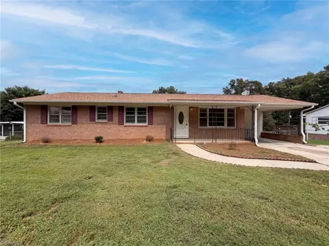 140 Joyce Dr, Winston Salem, NC 27107