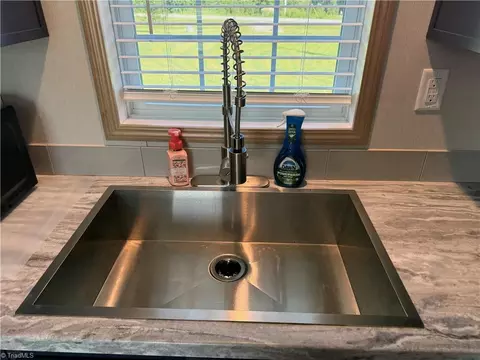 278 Melton Rd, Elkin, NC 28621 photo 6