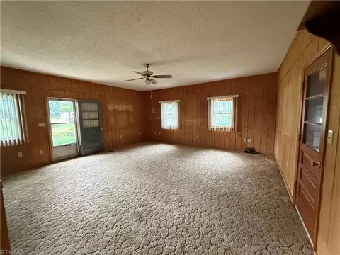 Living - 6679 Lackey Rd, Staley, NC 27355 photo 6 of 6