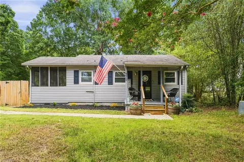 4915 Rhondan Rd, Summerfield, NC 27358