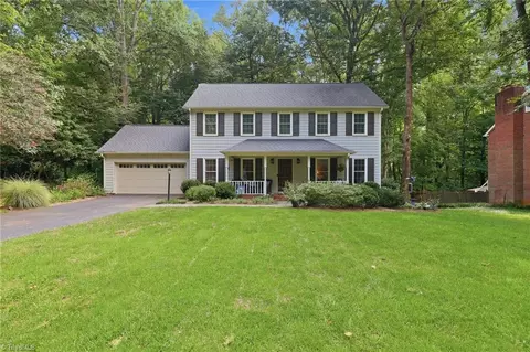1213 Whispering Wind Dr, Pfafftown, NC 27040