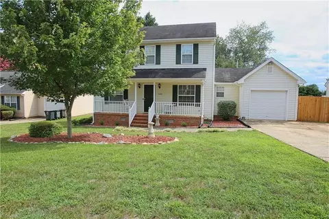 7007 Taunton Dr, Greensboro, NC 27410