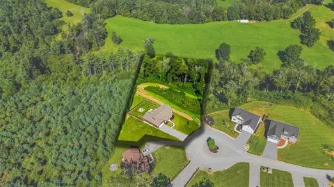 View/Area - 414 Turtle Ridge Rd, Sparta, NC 28675 photo 3 of 7