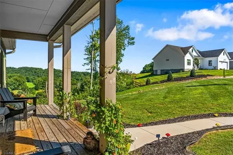 Exterior - 414 Turtle Ridge Rd, Sparta, NC 28675 photo 8 of 9