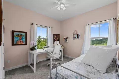 Bedroom - 414 Turtle Ridge Rd, Sparta, NC 28675 photo 5 of 6