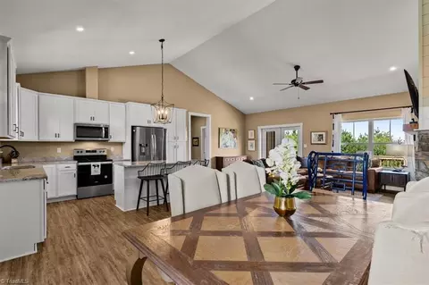Dining - 414 Turtle Ridge Rd, Sparta, NC 28675 photo 1 of 1
