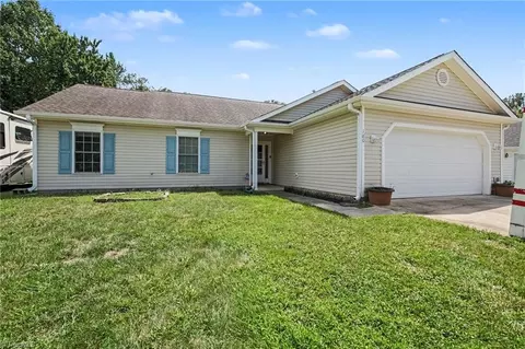 180 Beeson Park Ct, Kernersville, NC 27284