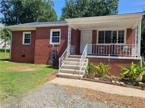 416 Cross St, Burlington, NC 27217