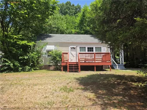 821 Broad Ave, Greensboro, NC 27406