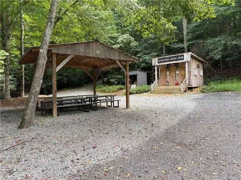 Exterior - 910 Hanks St, Traphill, NC 28685 photo 11 of 18