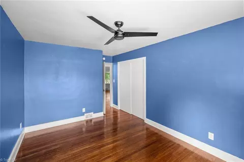 Bedroom - 601 Quaker Ln, High Point, NC 27262 photo 6 of 6