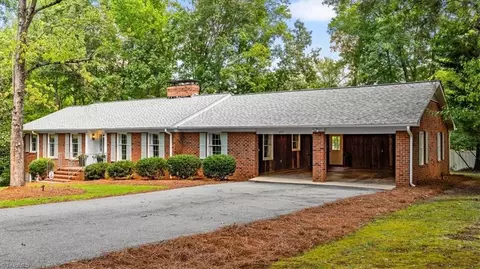 603 Shannon Rd, Asheboro, NC 27203