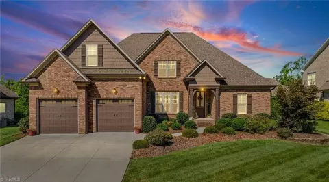 161 Winged Foot Ct, Winston Salem, NC 27107