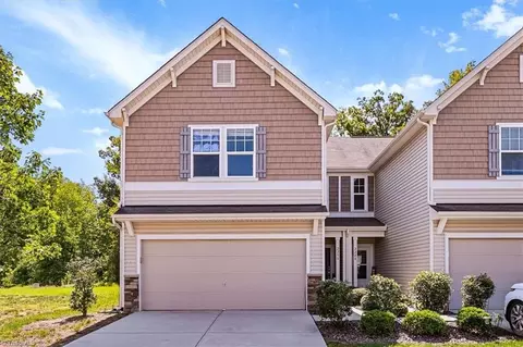 2250 Owls Nest Trl, Mcleansville, NC 27301