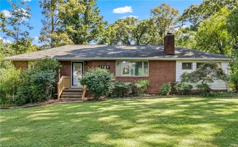1105 Graystone Dr, Winston Salem, NC 27105