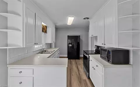 Kitchen - 921 King St E, King, NC 27021 photo 1 of 3