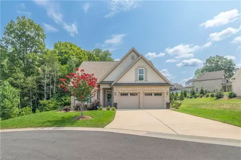 552 Petree Knoll Ct, Winston Salem, NC 27106