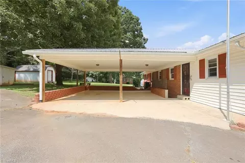 Exterior - 212 Circle Dr, Dobson, NC 27017 photo 3 of 9