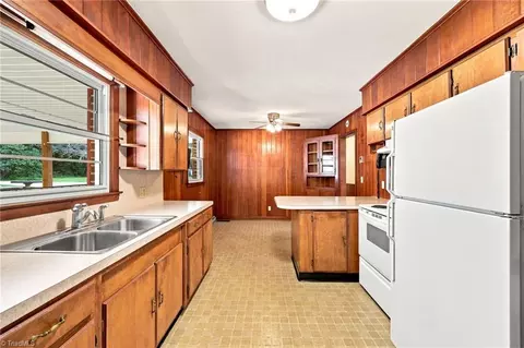 Kitchen - 212 Circle Dr, Dobson, NC 27017 photo 4 of 5