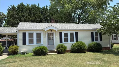 109 Adams St, Yadkinville, NC 27055