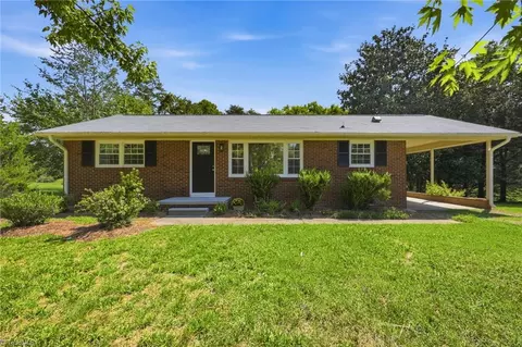 231 Dodson Rd, Mebane, NC 27302