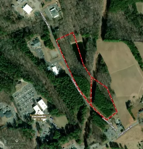 2122 Cherokee Camp Rd, Reidsville, NC 27320