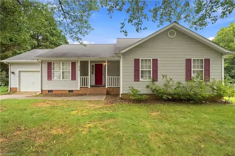 6783 Ironwood Cir, Greensboro, NC 27410