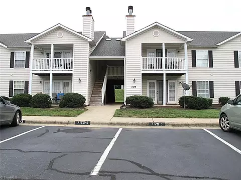 7129 Friendly Ave W #G, Greensboro, NC 27410