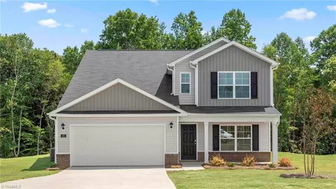 2702 Orange Blossom St, Greensboro, NC 27406