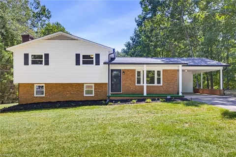 182 Regency Dr, Reidsville, NC 27320