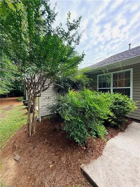Exterior - 313 Quarterpath Ln, Jamestown, NC 27282 photo 3 of 7