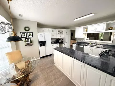 Kitchen - 313 Quarterpath Ln, Jamestown, NC 27282 photo 4 of 4