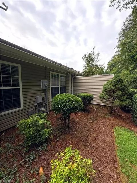 Exterior - 313 Quarterpath Ln, Jamestown, NC 27282 photo 2 of 7