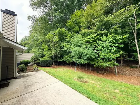 Exterior - 313 Quarterpath Ln, Jamestown, NC 27282 photo 4 of 7