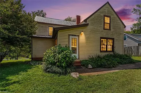 447 Main St, Franklinville, NC 27248