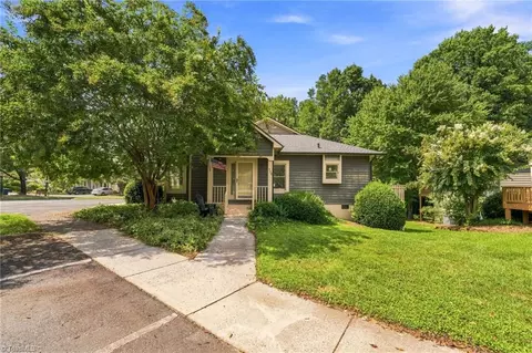 238 Tabor View Ln, Winston Salem, NC 27106