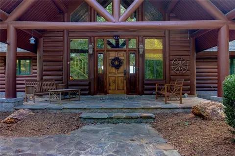 Exterior - 408 Echo High Rd, Franklin, NC 28734 photo 4 of 7