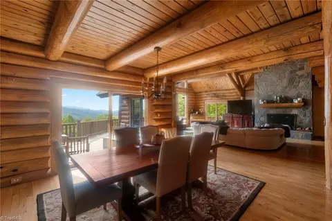 Dining - 408 Echo High Rd, Franklin, NC 28734 photo 2 of 4