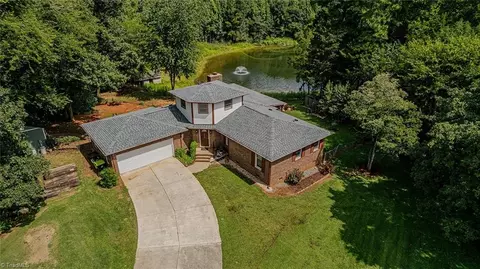 1116 Geneva Albright Rd, Graham, NC 27253