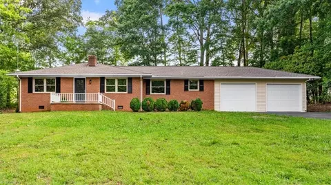708 Dawson Miller Rd, Asheboro, NC 27205