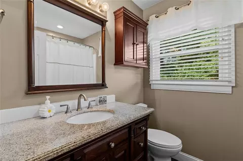 Bath - 7317 Farmbrook Pl, Thomasville, NC 27360 photo 2 of 3